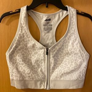 Avia Animal Print Wire Free Front Zip Sports Bra Gray Size XXL-XXXL